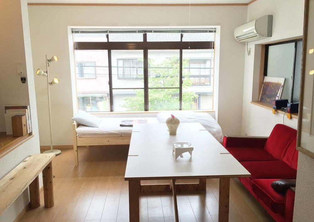 Toolate Guesthouse Тояма Экстерьер фото